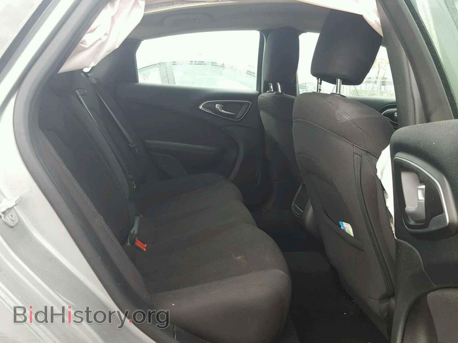 2015 CHRYSLER 200 - VIN: 1C3CCCAB7FN702385 - Фото 6