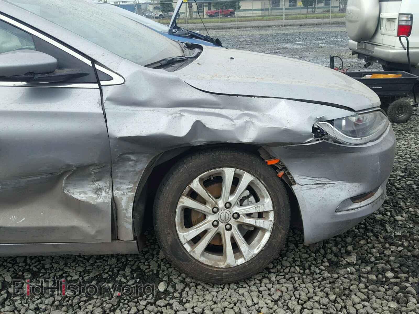 2015 CHRYSLER 200 - VIN: 1C3CCCAB7FN702385 - Фото 9
