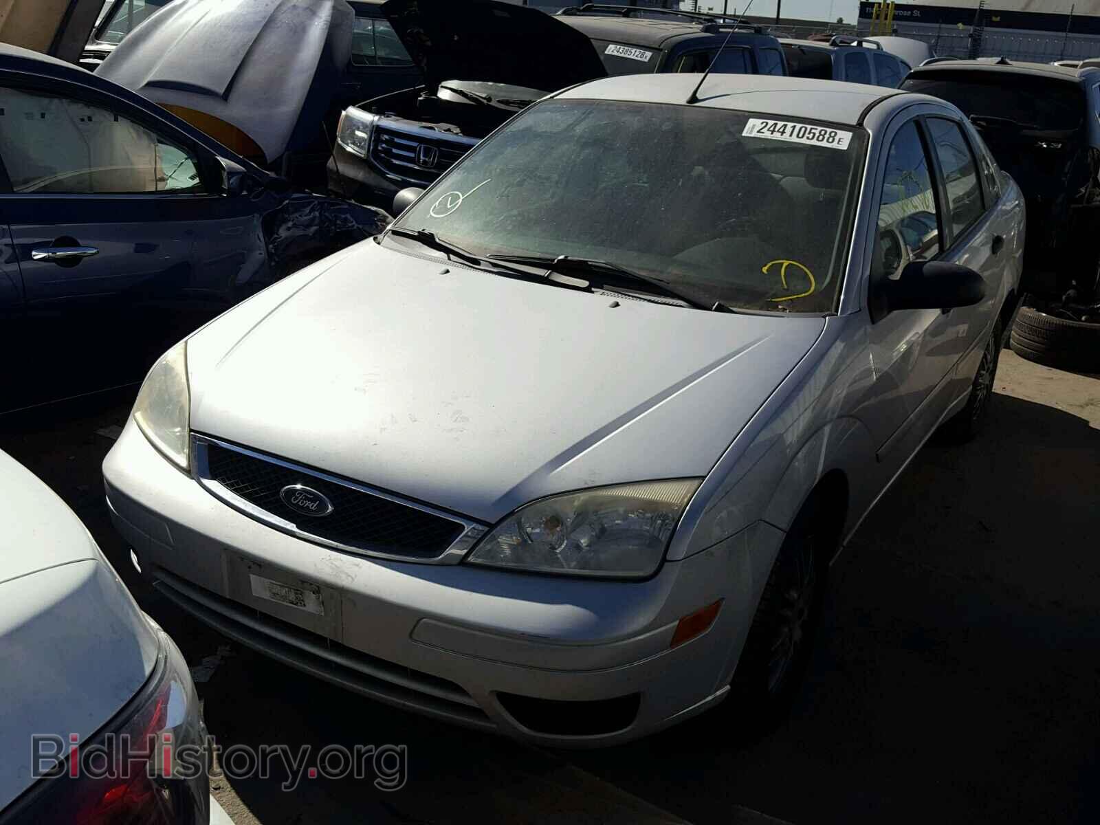 2007 FORD FOCUS - VIN: 1FAFP34N07W322115 - Фото 2
