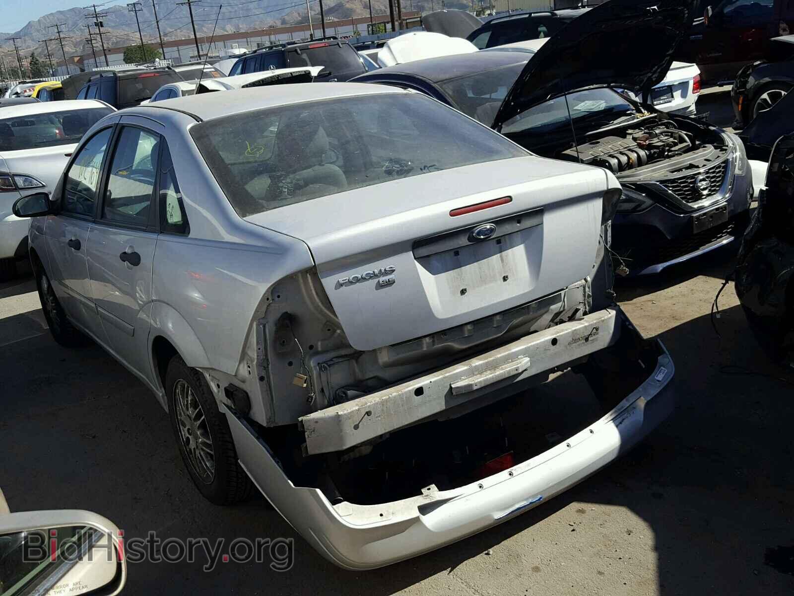2007 FORD FOCUS - VIN: 1FAFP34N07W322115 - Фото 3