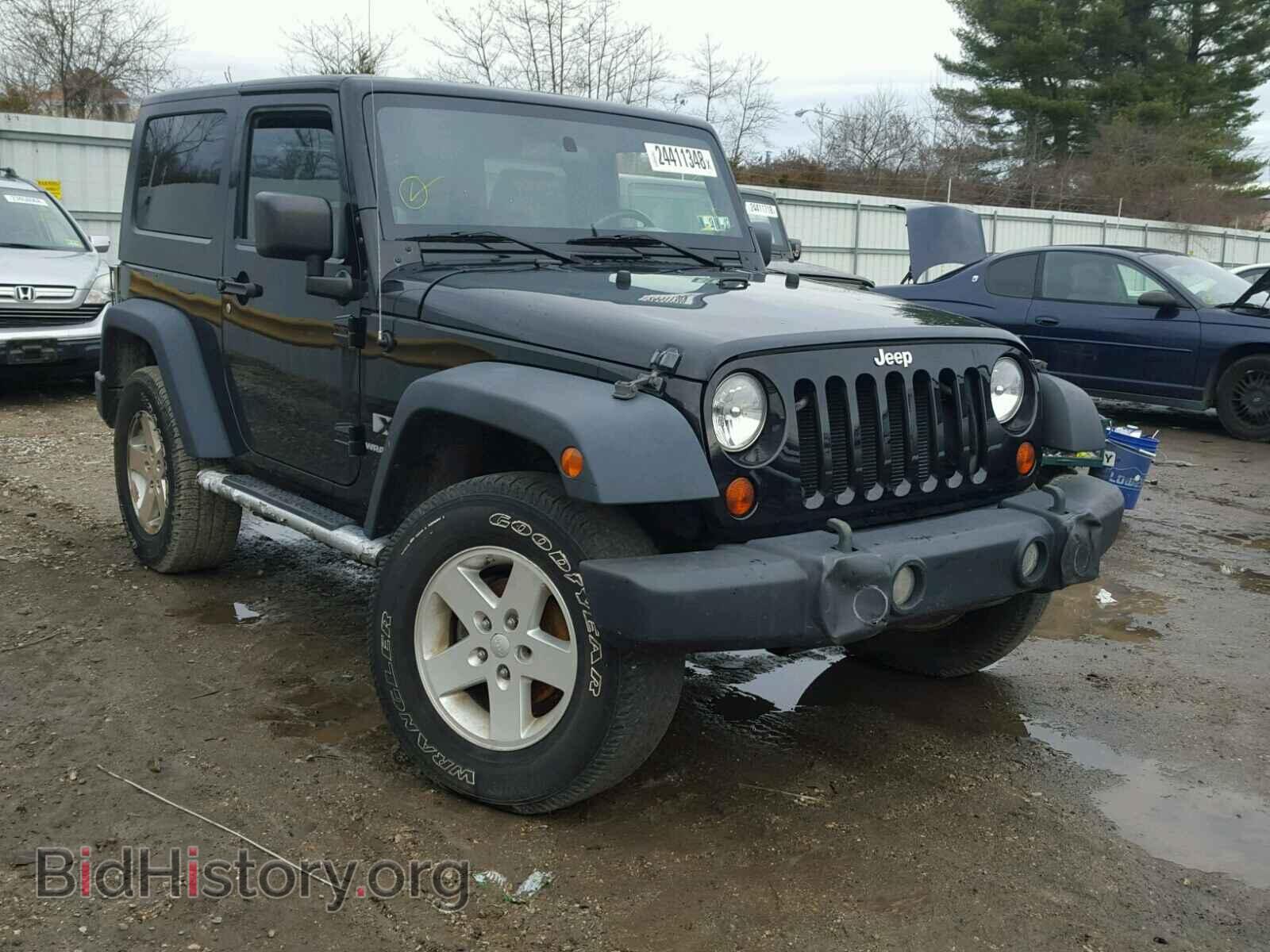 Photo 1J4FA24129L735073 - JEEP WRANGLER 2009