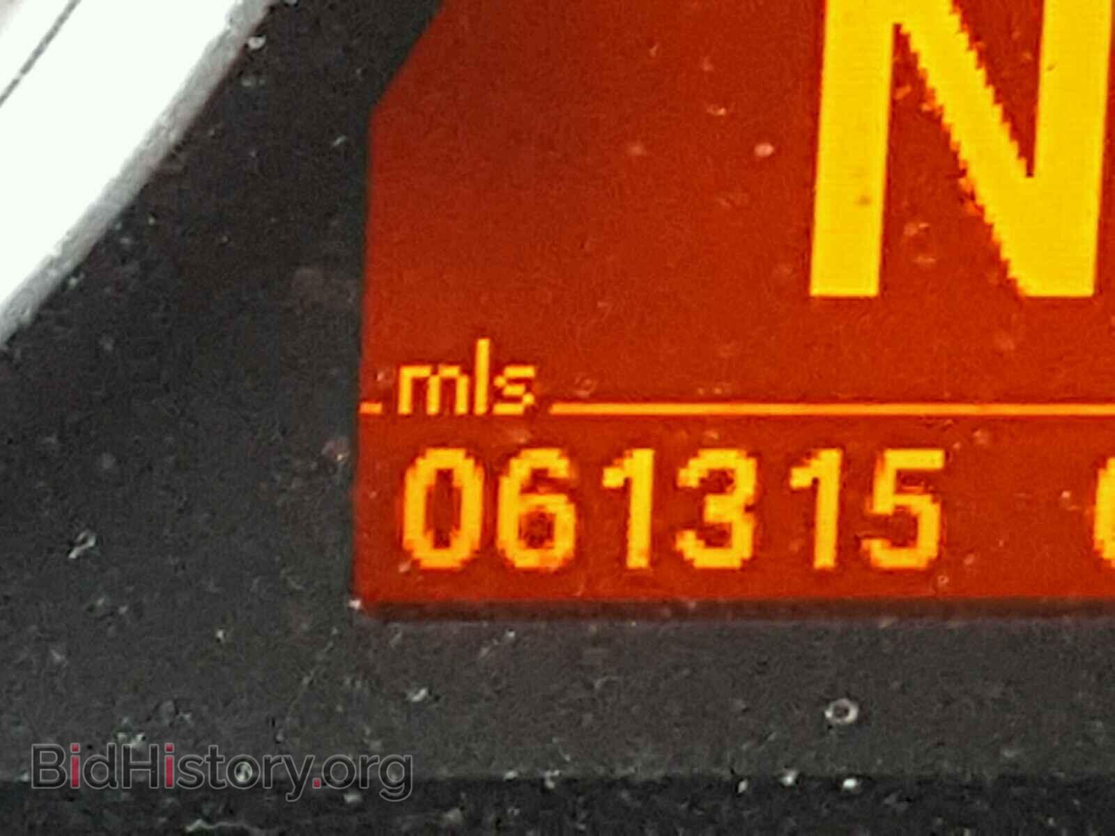 2010 BMW M6 - VIN: WBSEH9C53ACY25131 - Фото 8