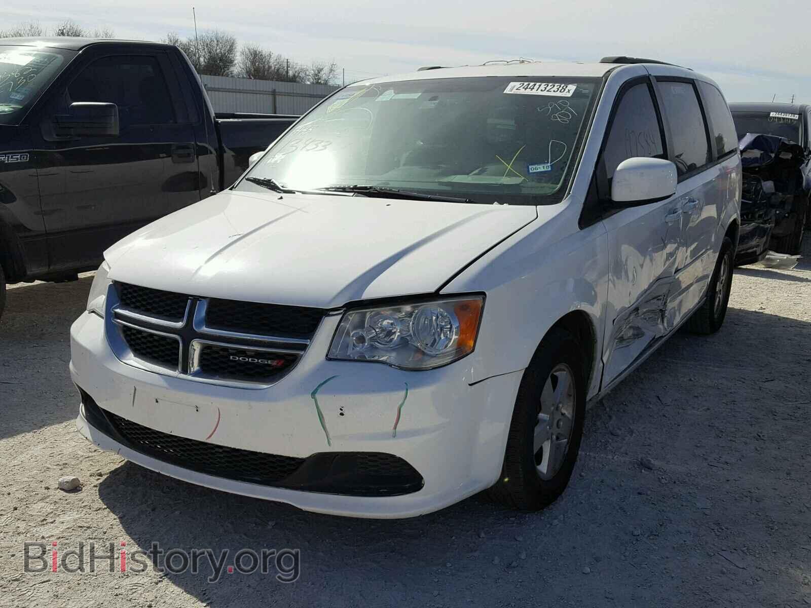2013 DODGE CARAVAN - VIN: 2C4RDGCG0DR590807 - Фото 2