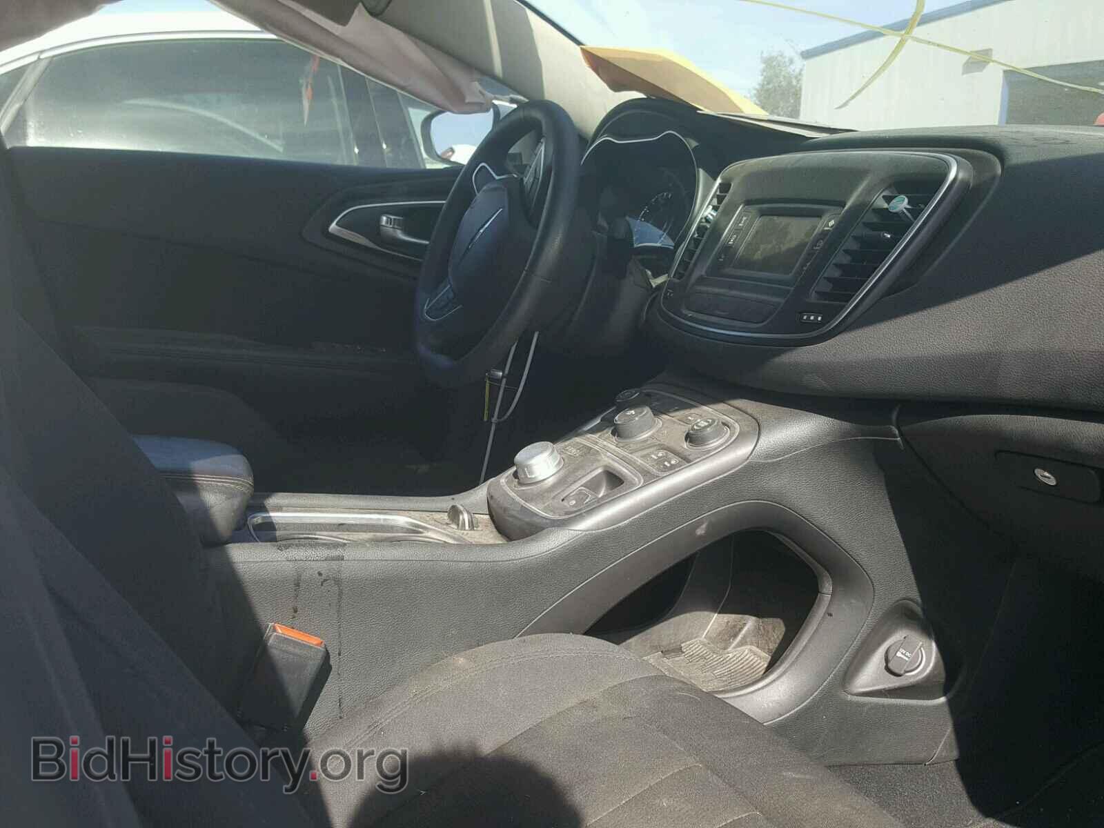 2016 CHRYSLER 200 - VIN: 1C3CCCAB0GN107685 - Фото 5