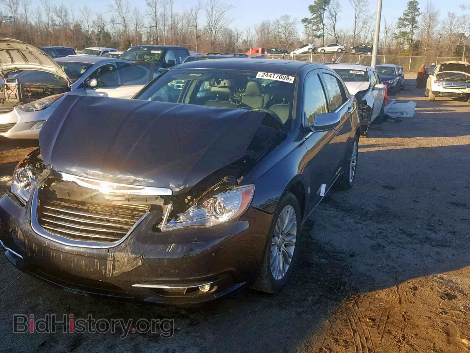 2011 CHRYSLER 200 - VIN: 1C3BC2FG7BN595052 - Фото 2