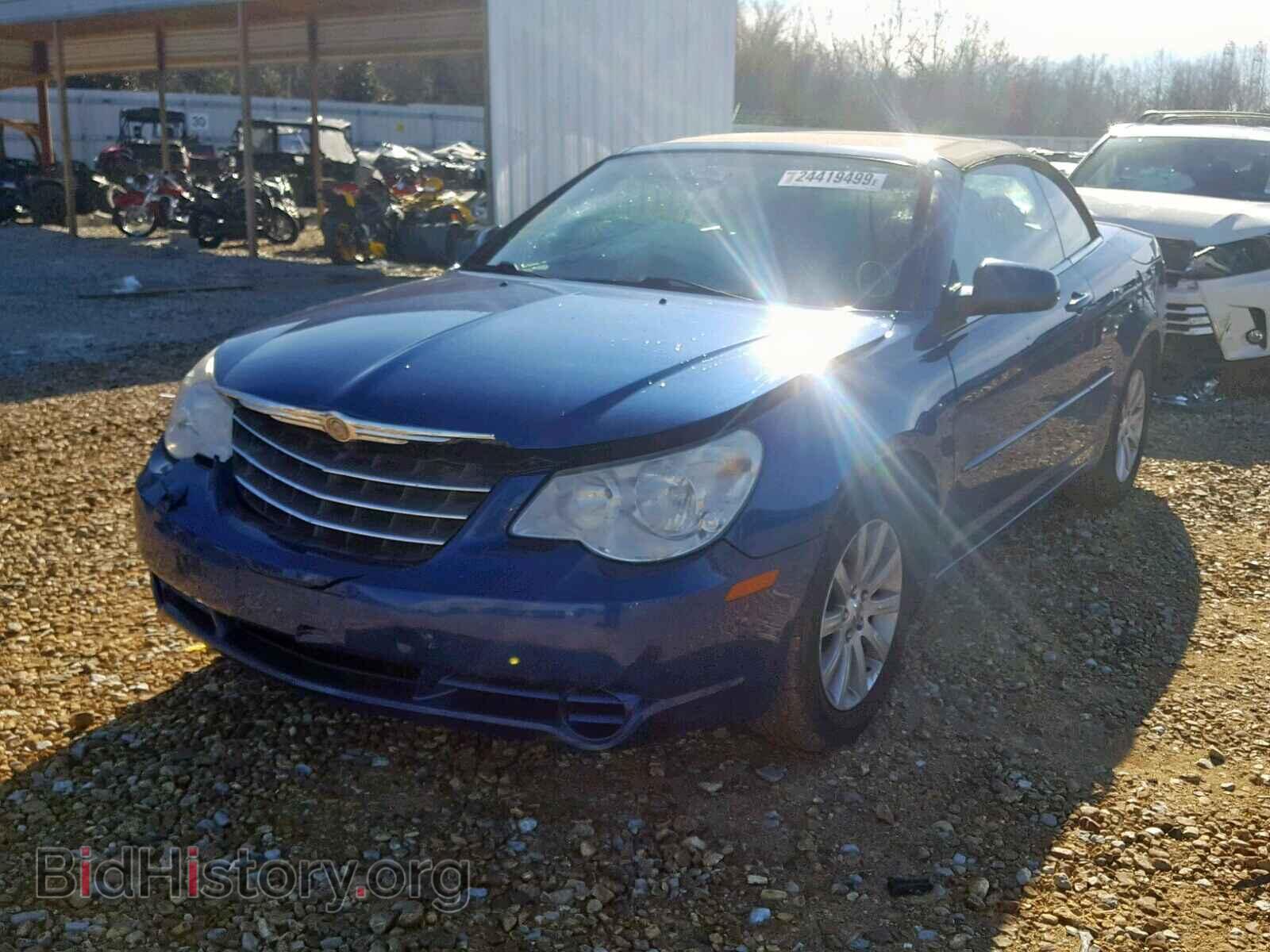 2010 CHRYSLER SEBRING - VIN: 1C3BC5ED1AN156100 - Фото 2