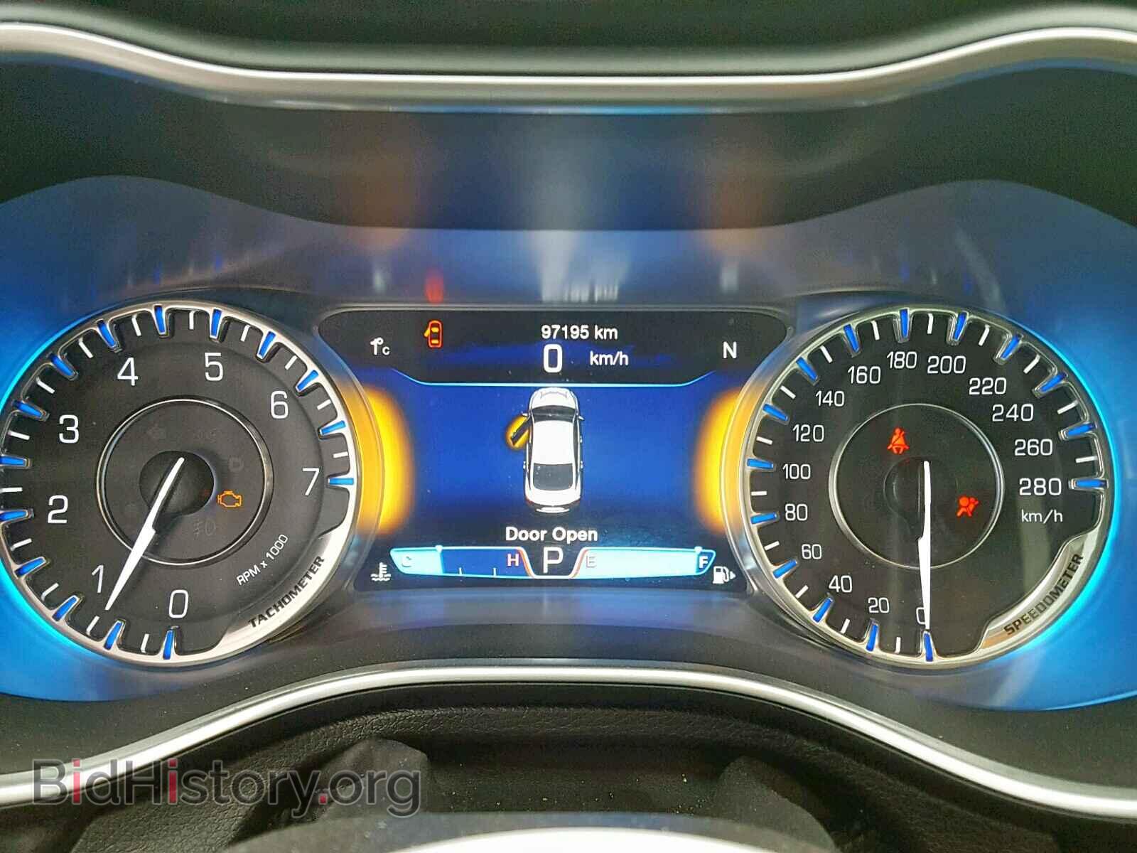 2015 CHRYSLER 200 - VIN: 1C3CCCCG3FN506307 - Photo 8