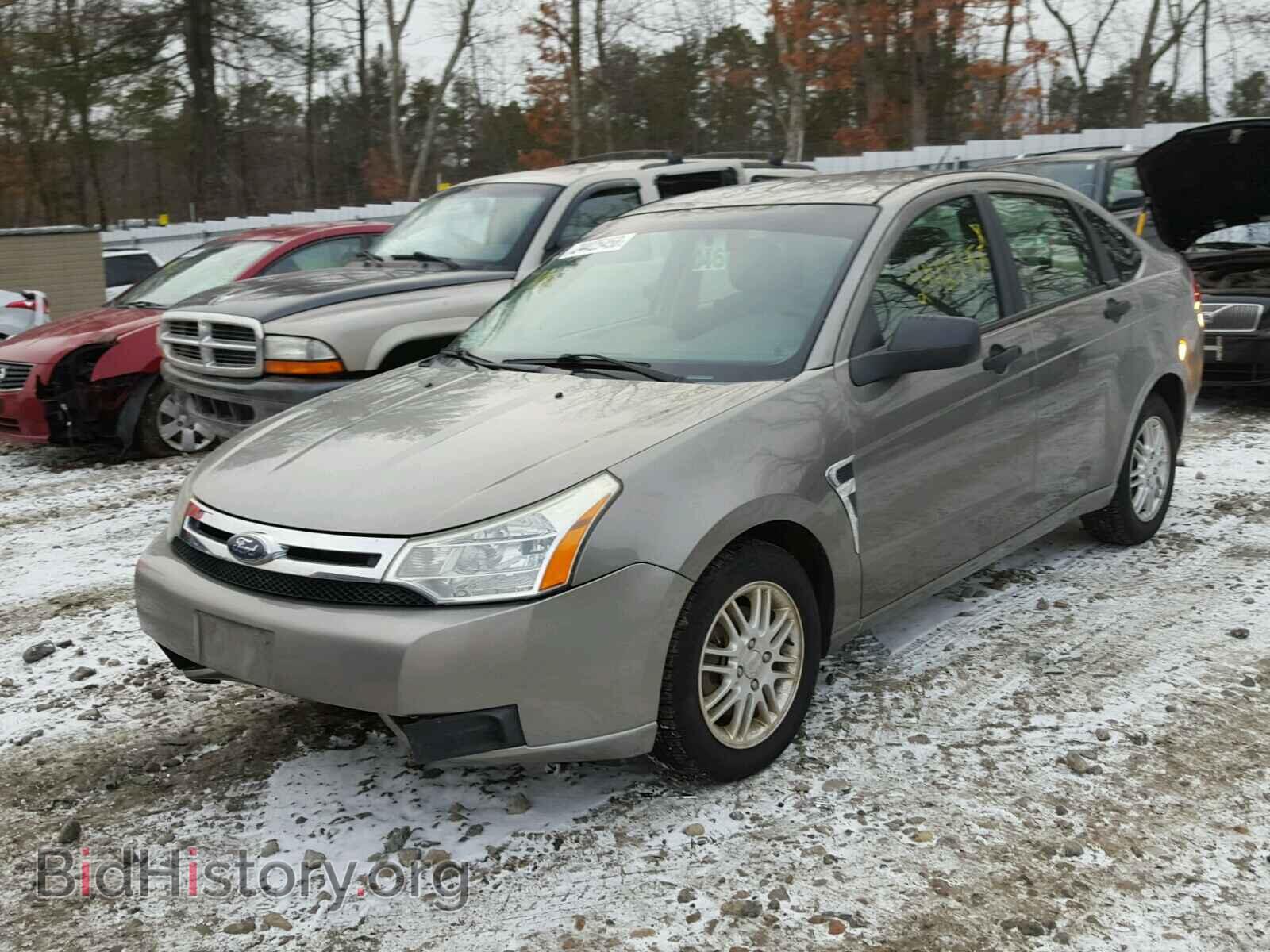 2008 FORD FOCUS - VIN: 1FAHP35N88W252985 - Фото 2