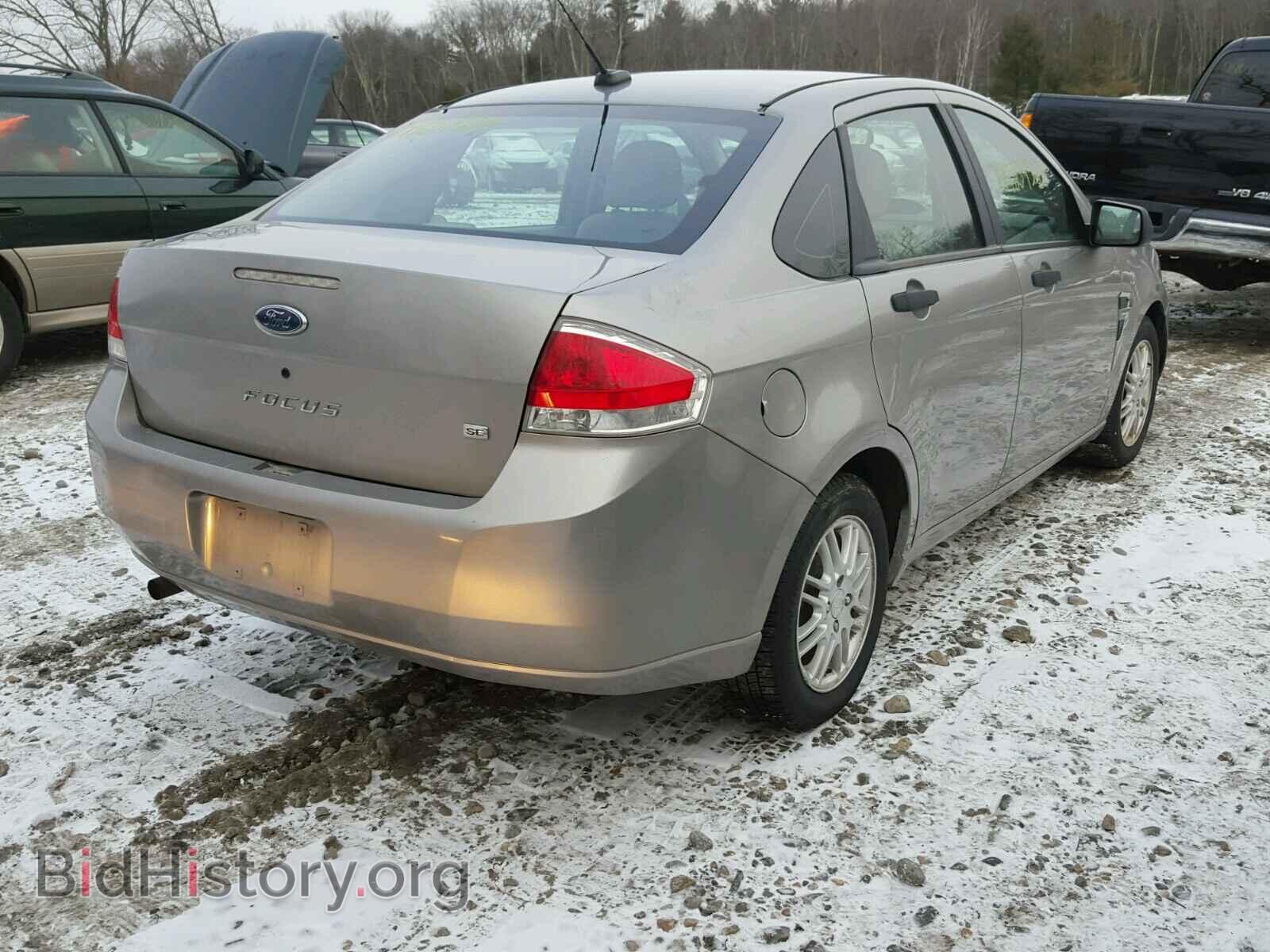 2008 FORD FOCUS - VIN: 1FAHP35N88W252985 - Фото 4