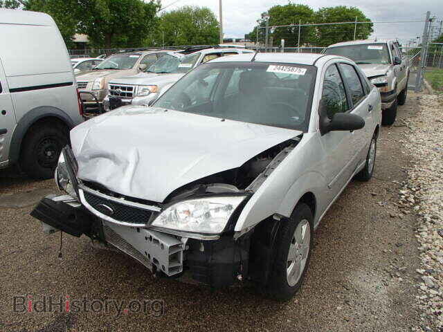 2007 FORD FOCUS - VIN: 1FAFP34N97W320413 - Фото 2