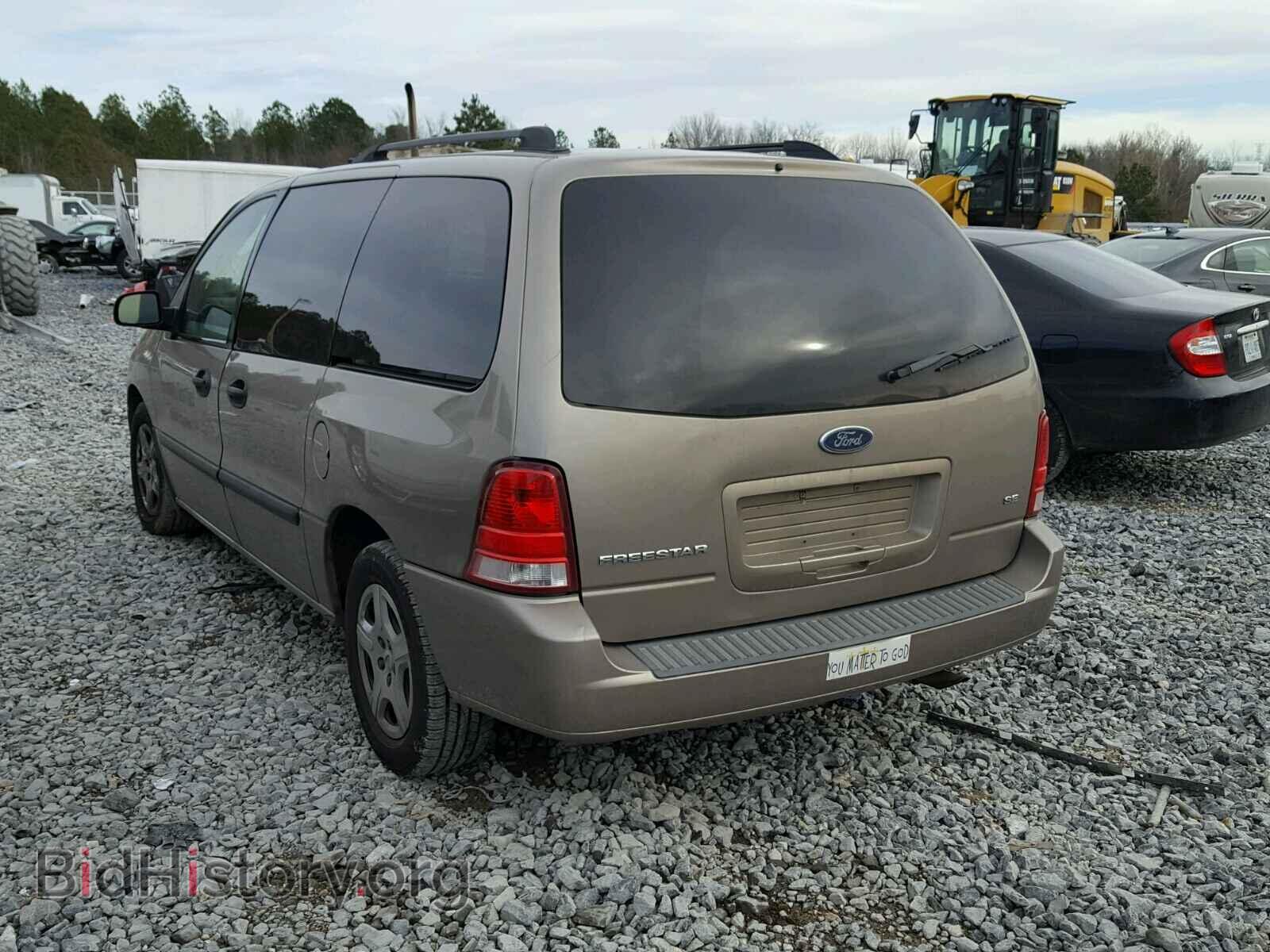 2006 FORD FREESTAR - VIN: 2FMDA51656BA57747 - Фото 3