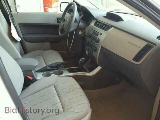 2009 FORD FOCUS - VIN: 1FAHP35N09W270561 - Photo 5