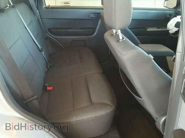 2011 FORD ESCAPE - VIN: 1FMCU0D72BKC08652 - Фото 6