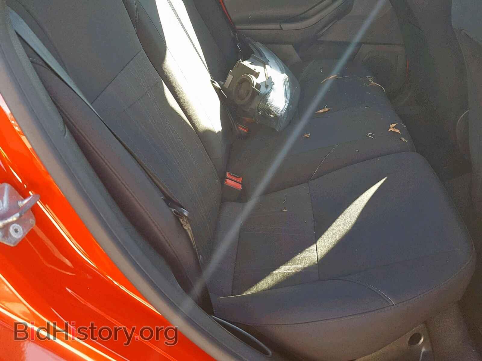 2016 FORD FOCUS SE - VIN: 1FADP3K27GL271343 - Фото 6