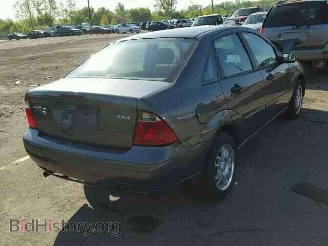 2005 FORD FOCUS - VIN: 1FAFP34N05W317204 - Фото 4