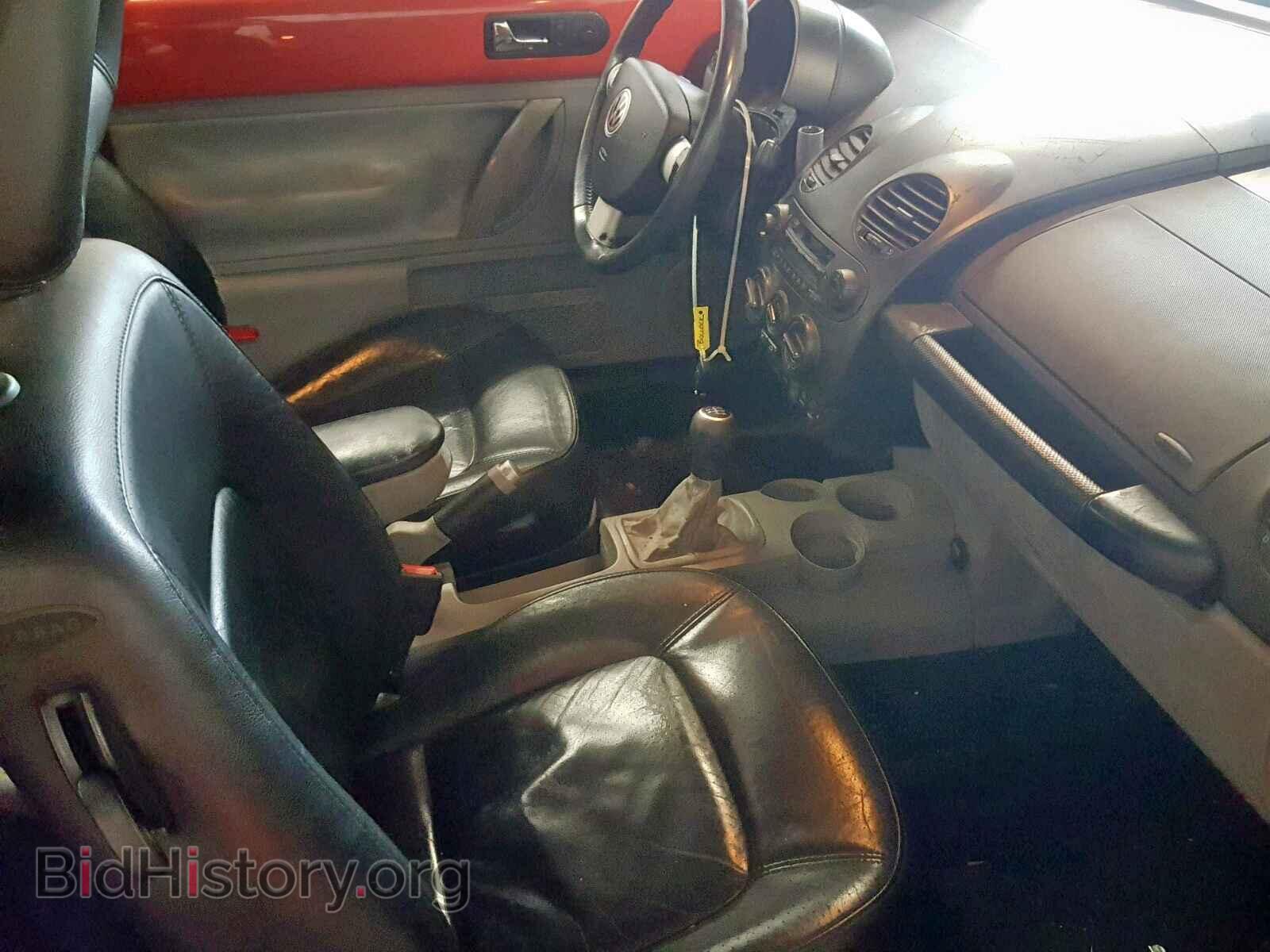 2000 VOLKSWAGEN BEETLE - VIN: 3VWCF21C6YM476016 - Фото 5