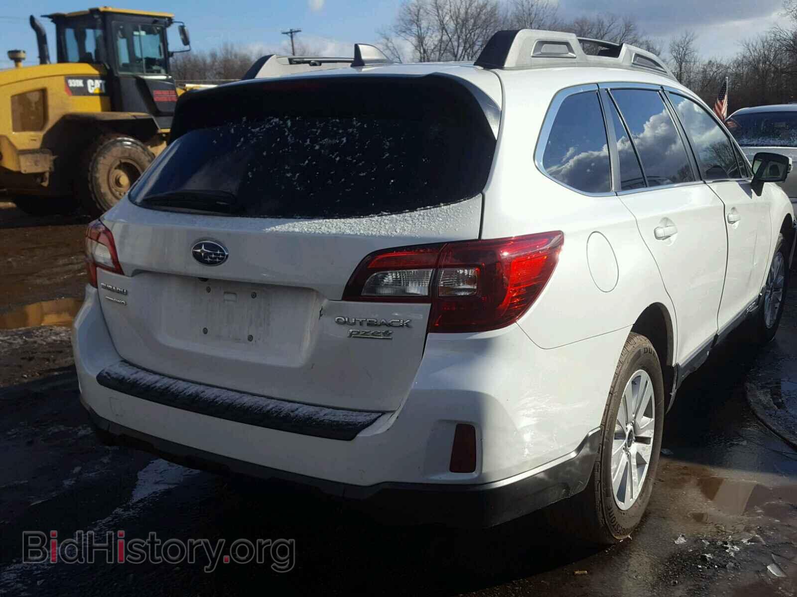 2017 SUBARU OUTBACK - VIN: 4S4BSAFC4H3234951 - Фото 4