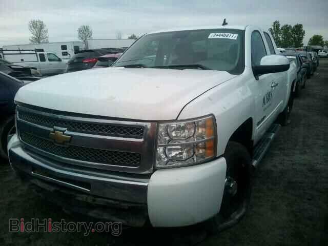 2011 CHEVROLET SILVERADO - VIN: 1GCRCREA1BZ428453 - Фото 2