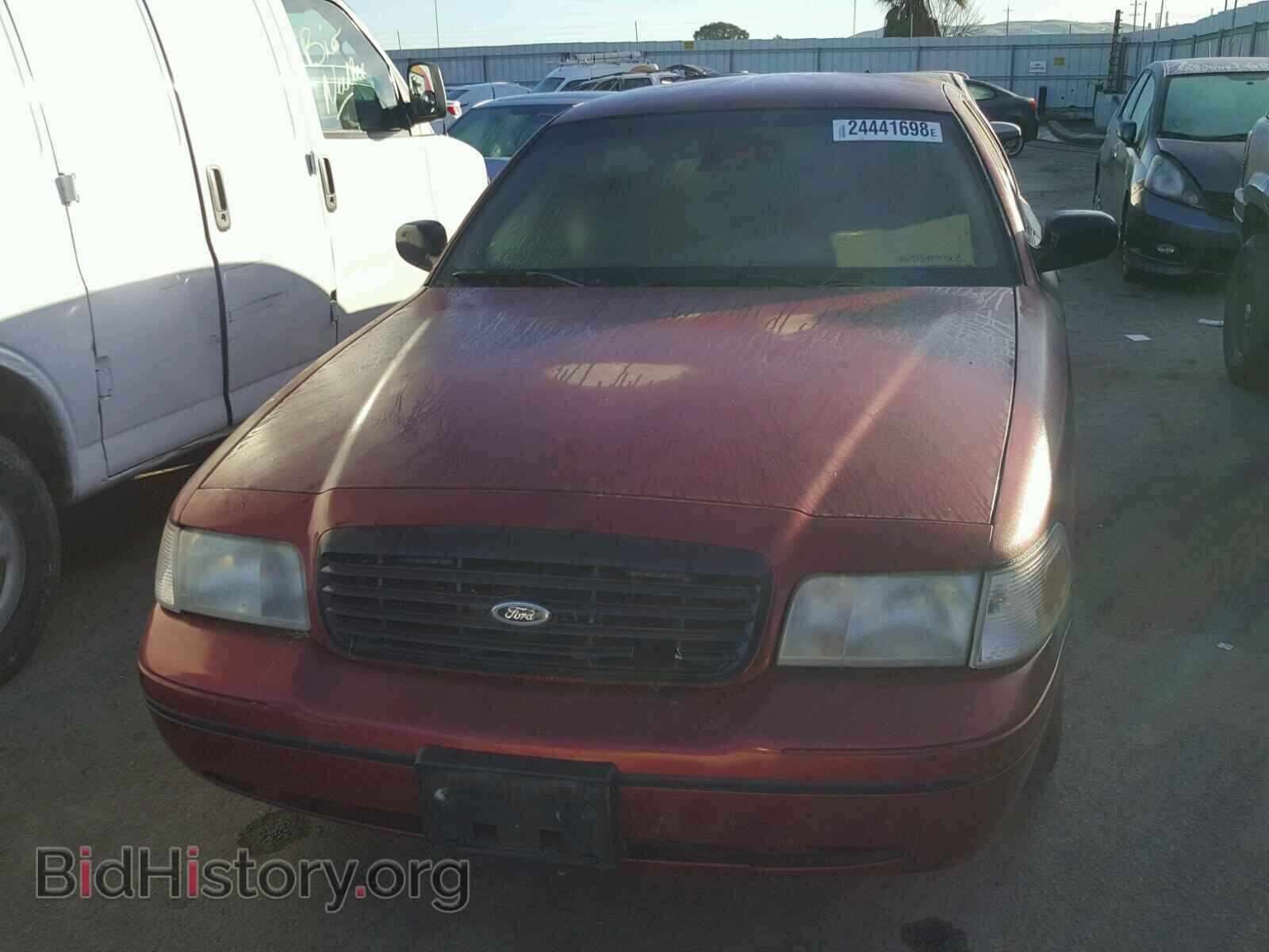 2000 FORD CROWN VIC - VIN: 2FAFP71W7YX104070 - Фото 9