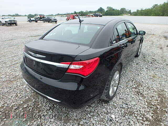 2011 CHRYSLER 200 - VIN: 1C3BC1FB5BN612106 - Фото 4