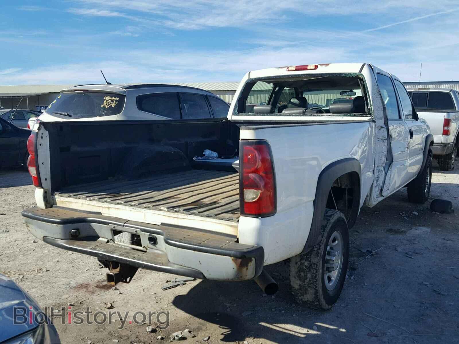 2006 CHEVROLET SILVERADO - VIN: 1GCHC23UX6F263042 - Фото 4