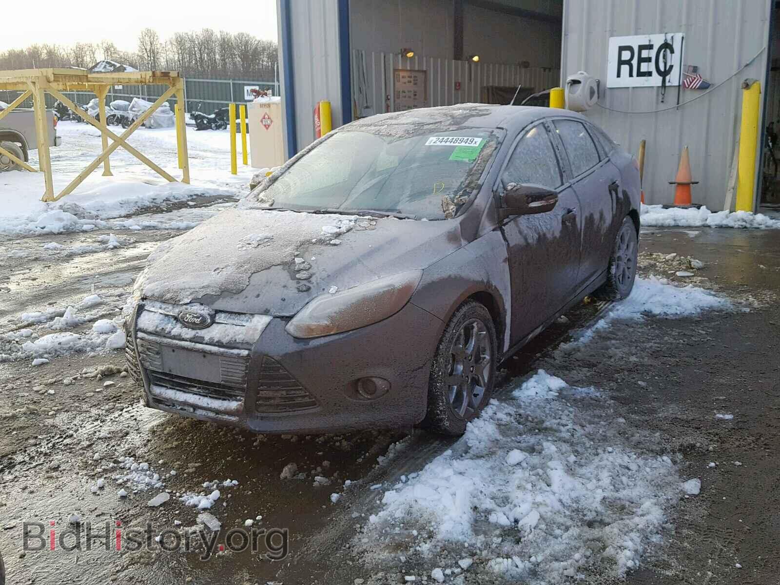 2013 FORD FOCUS SE - VIN: 1FADP3F2XDL376108 - Фото 2