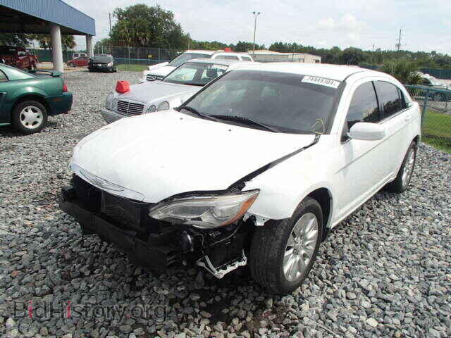 2011 CHRYSLER 200 - VIN: 1C3BC4FB0BN547764 - Фото 2