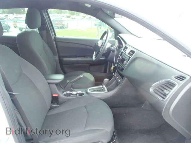 2011 CHRYSLER 200 - VIN: 1C3BC4FB0BN547764 - Фото 5