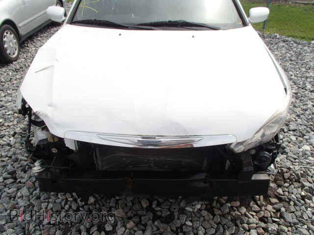 2011 CHRYSLER 200 - VIN: 1C3BC4FB0BN547764 - Фото 9