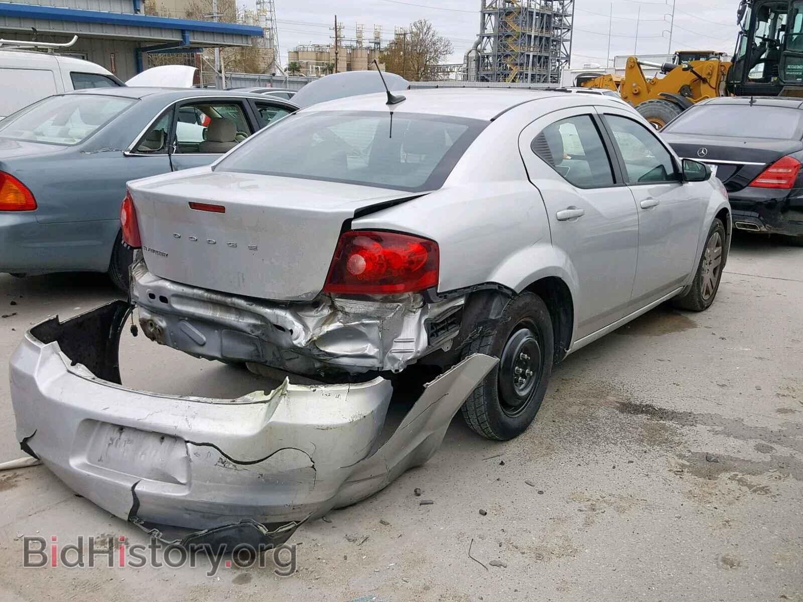 2011 DODGE AVENGER - VIN: 1B3BD4FB4BN587873 - Фото 4