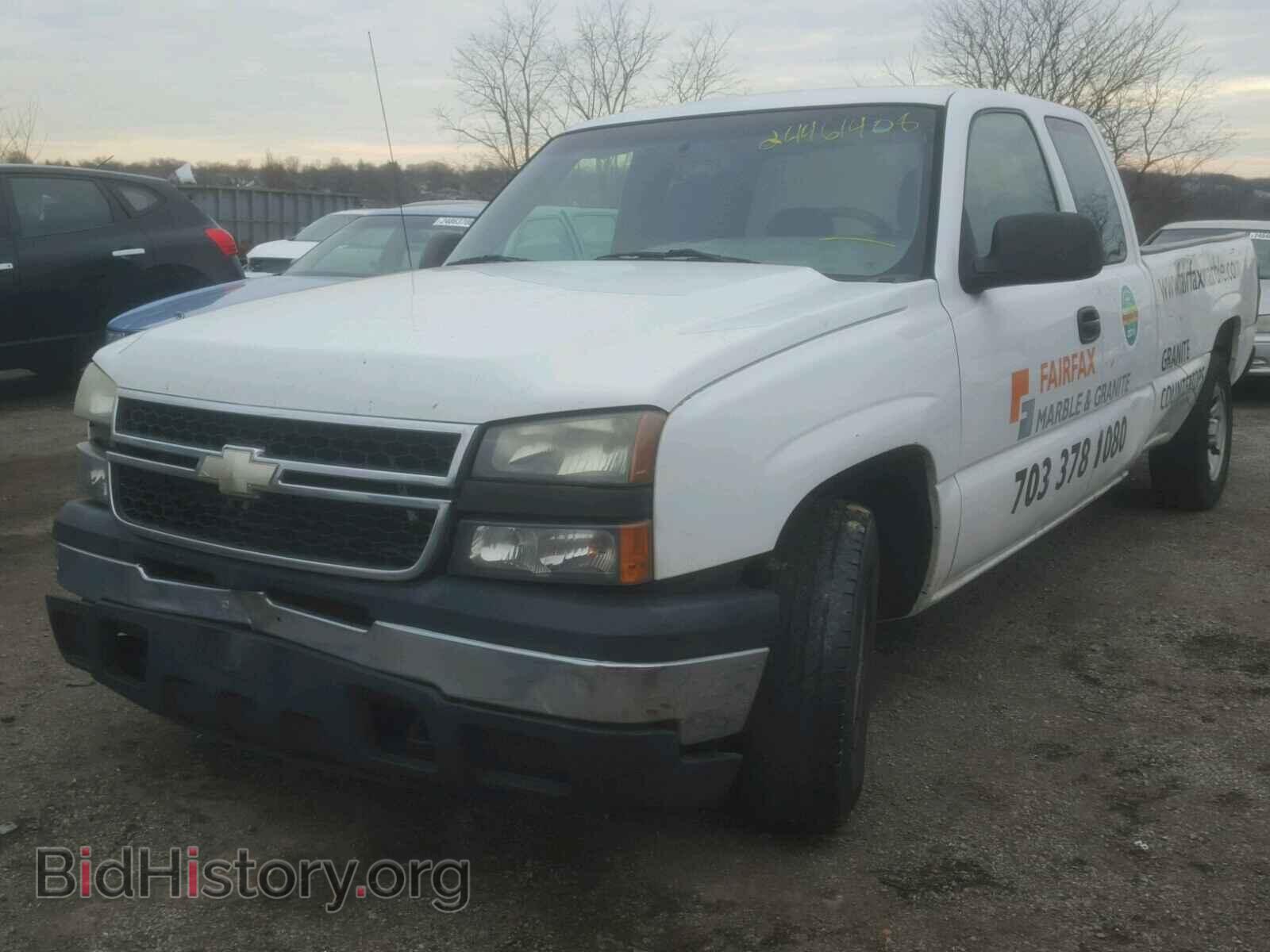 2006 CHEVROLET SILVERADO - VIN: 1GCEC19T06E110588 - Photo 2