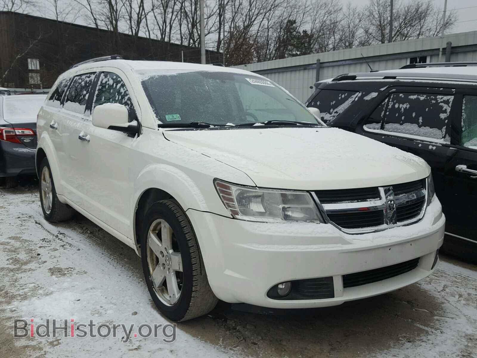 Фотография 3D4PH6FV2AT107460 - DODGE JOURNEY 2010