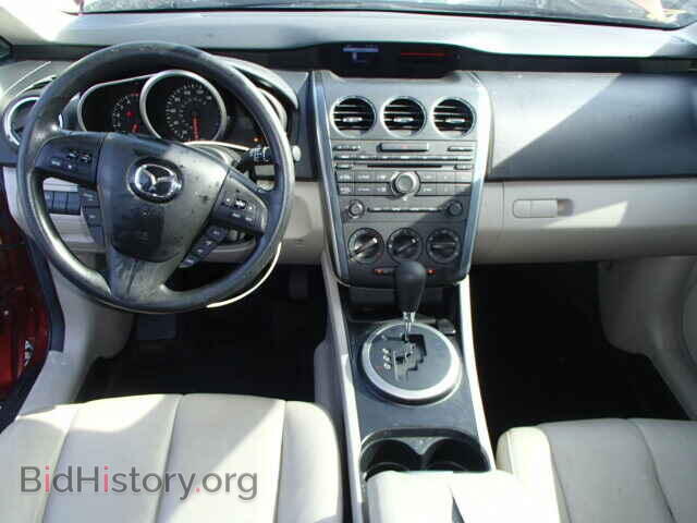 2011 MAZDA CX-7 - VIN: JM3ER2A57B0377064 - Фото 9