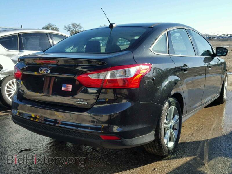 2014 Ford FOCUS (VIN 1FADP3F29EL387554) — photo 4 of 10