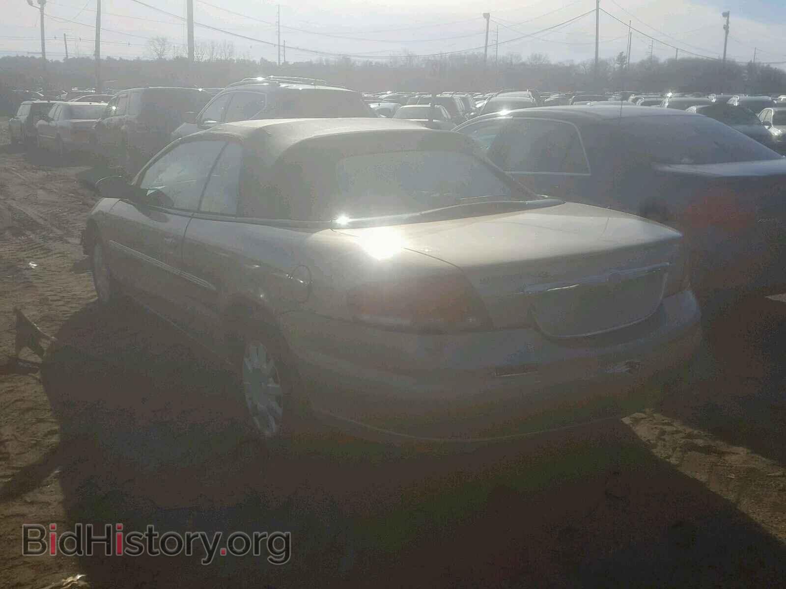 2004 CHRYSLER SEBRING - VIN: 1C3EL45RX4N114287 - Фото 3