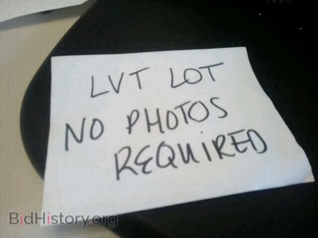 2002 CADILLAC DEVILLE - VIN: 1G6KD54Y02U141689 - Photo 2