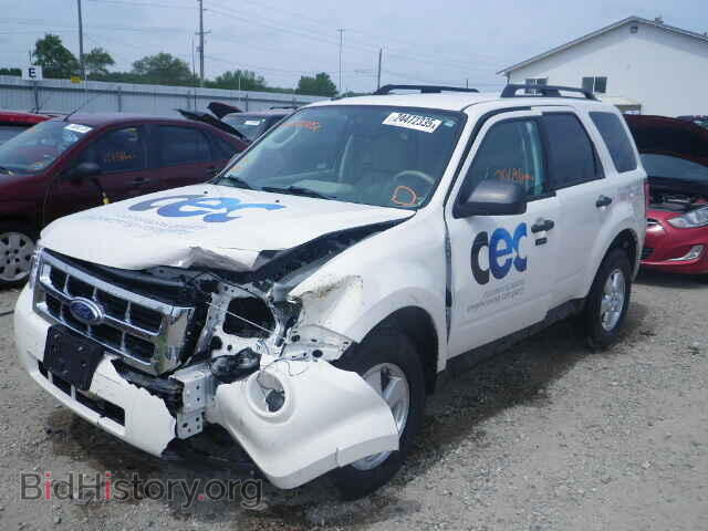 2011 FORD ESCAPE - VIN: 1FMCU0D76BKB74196 - Фото 2