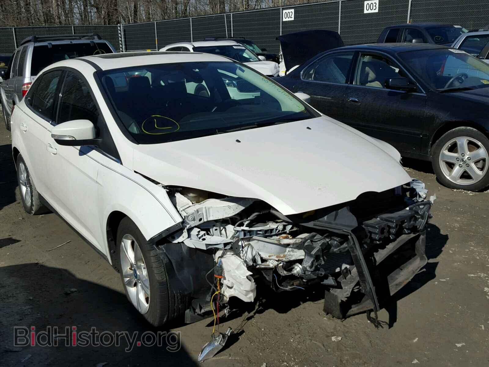 Photo 1FAHP3H29CL219327 - FORD FOCUS 2012
