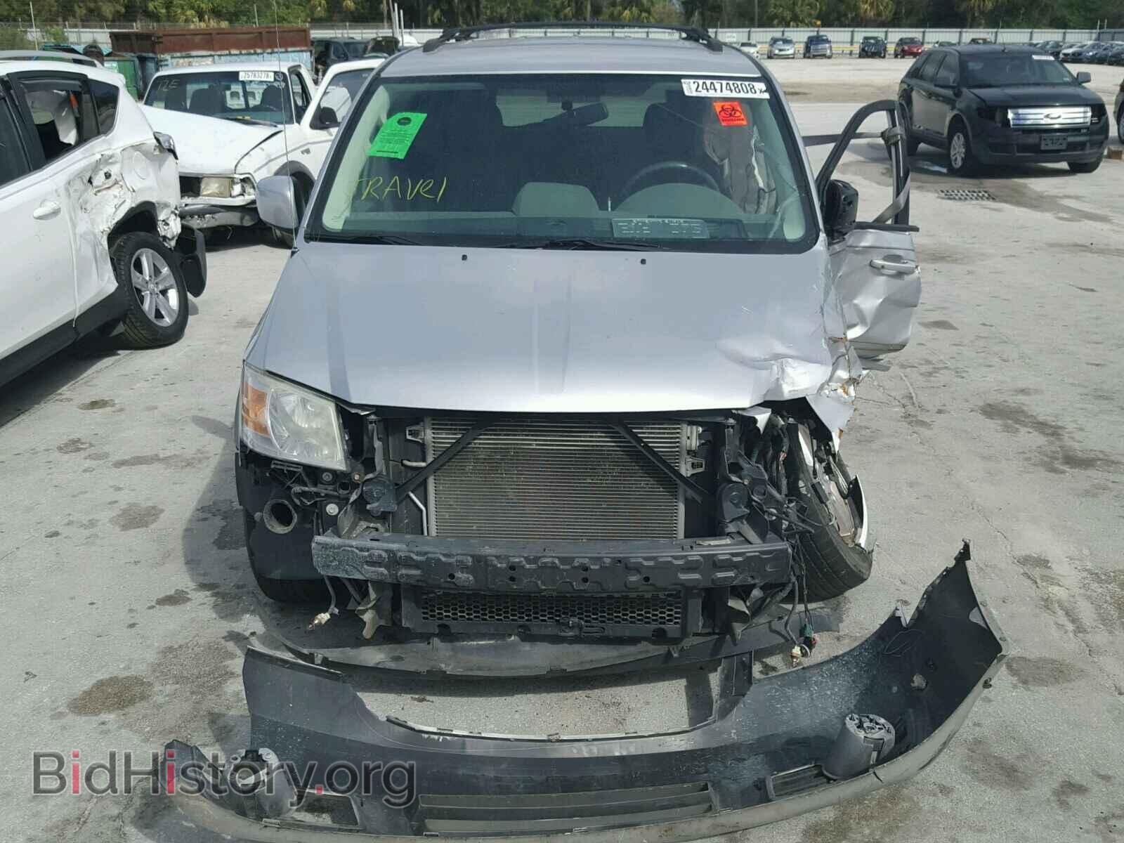 2010 DODGE CARAVAN - VIN: 2D4RN5D18AR180475 - Фото 9