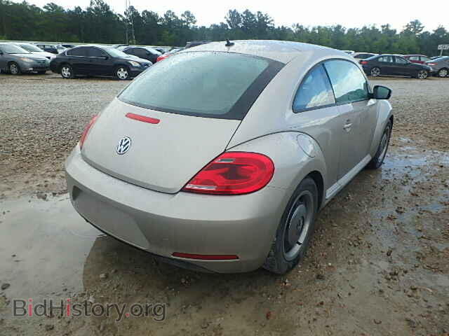 2012 VOLKSWAGEN BEETLE - VIN: 3VWJP7AT1CM632361 - Фото 4