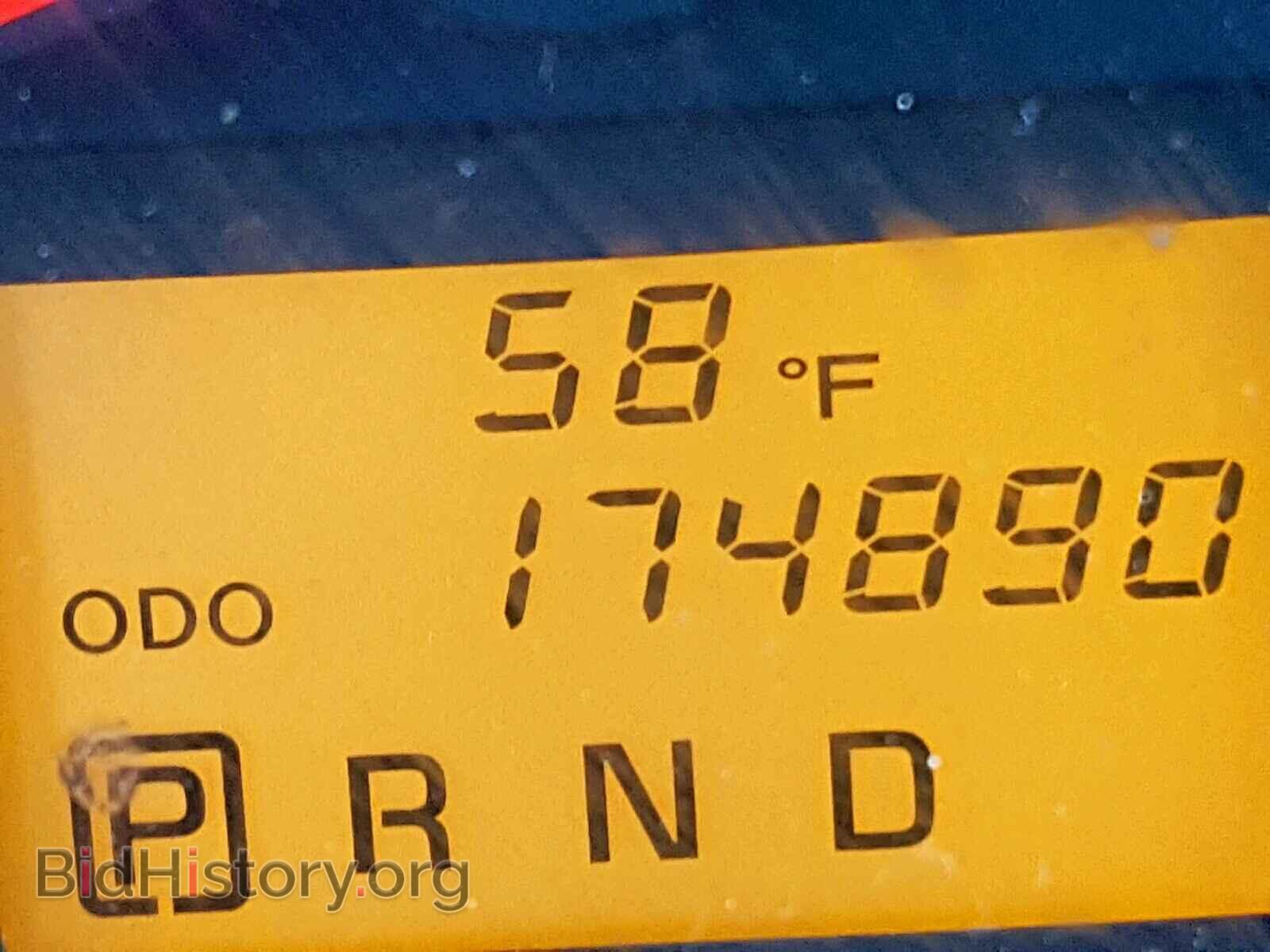 2011 TOYOTA RAV4 - VIN: 2T3BF4DV2BW103603 - Фото 8