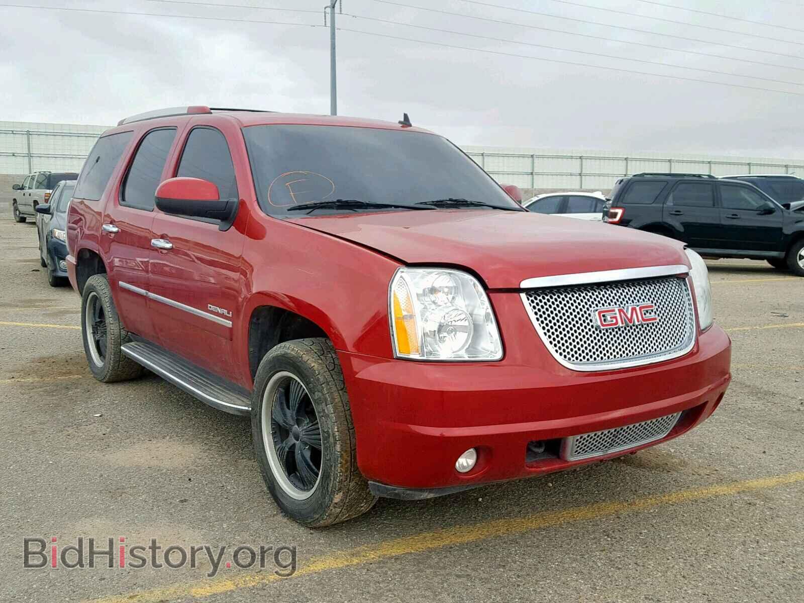 Photo  - GMC YUKON DENA 2014