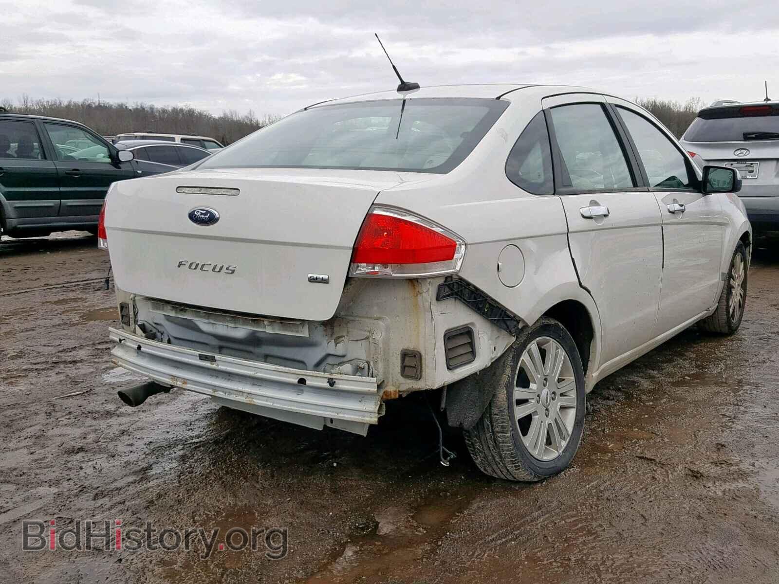 2011 FORD FOCUS - VIN: 1FAHP3HN3BW183707 - Фото 4