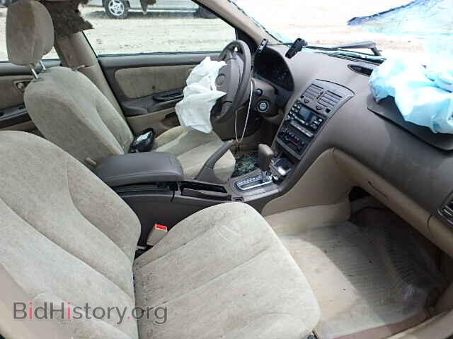 2000 NISSAN MAXIMA - VIN: JN1CA31D9YT733304 - Photo 5