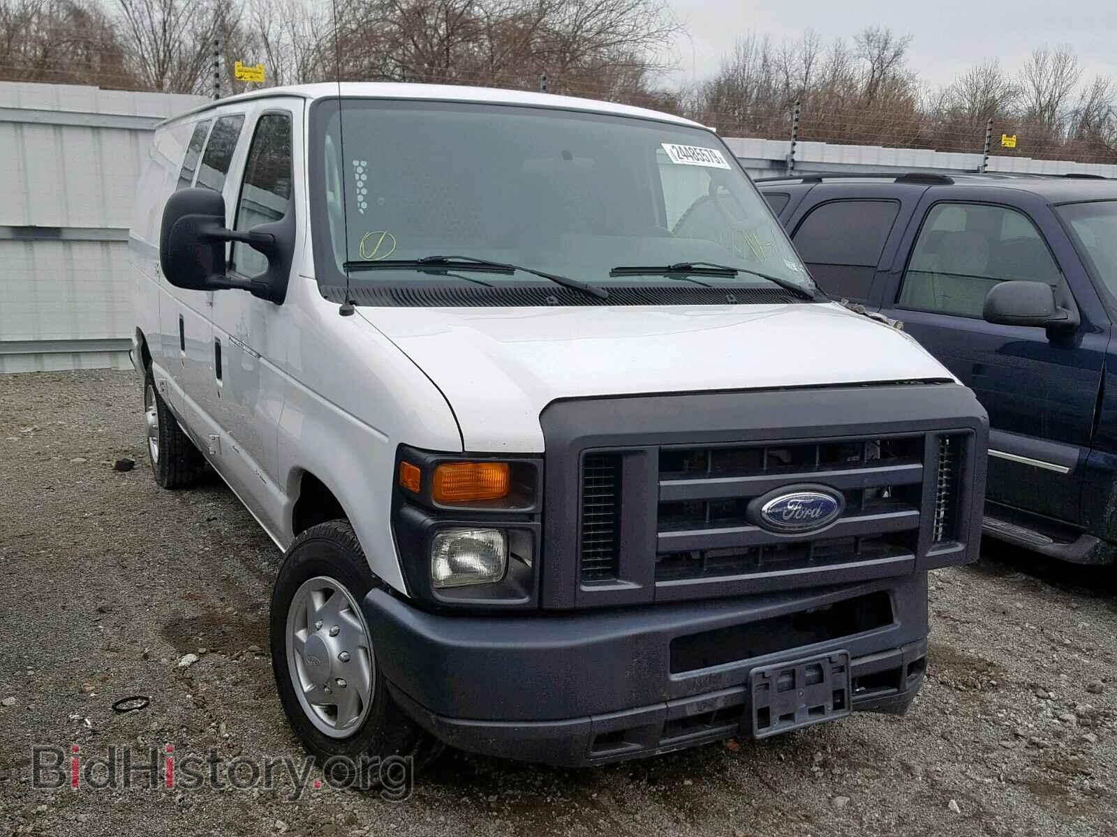 Photo  - FORD ECONOLINE 2012