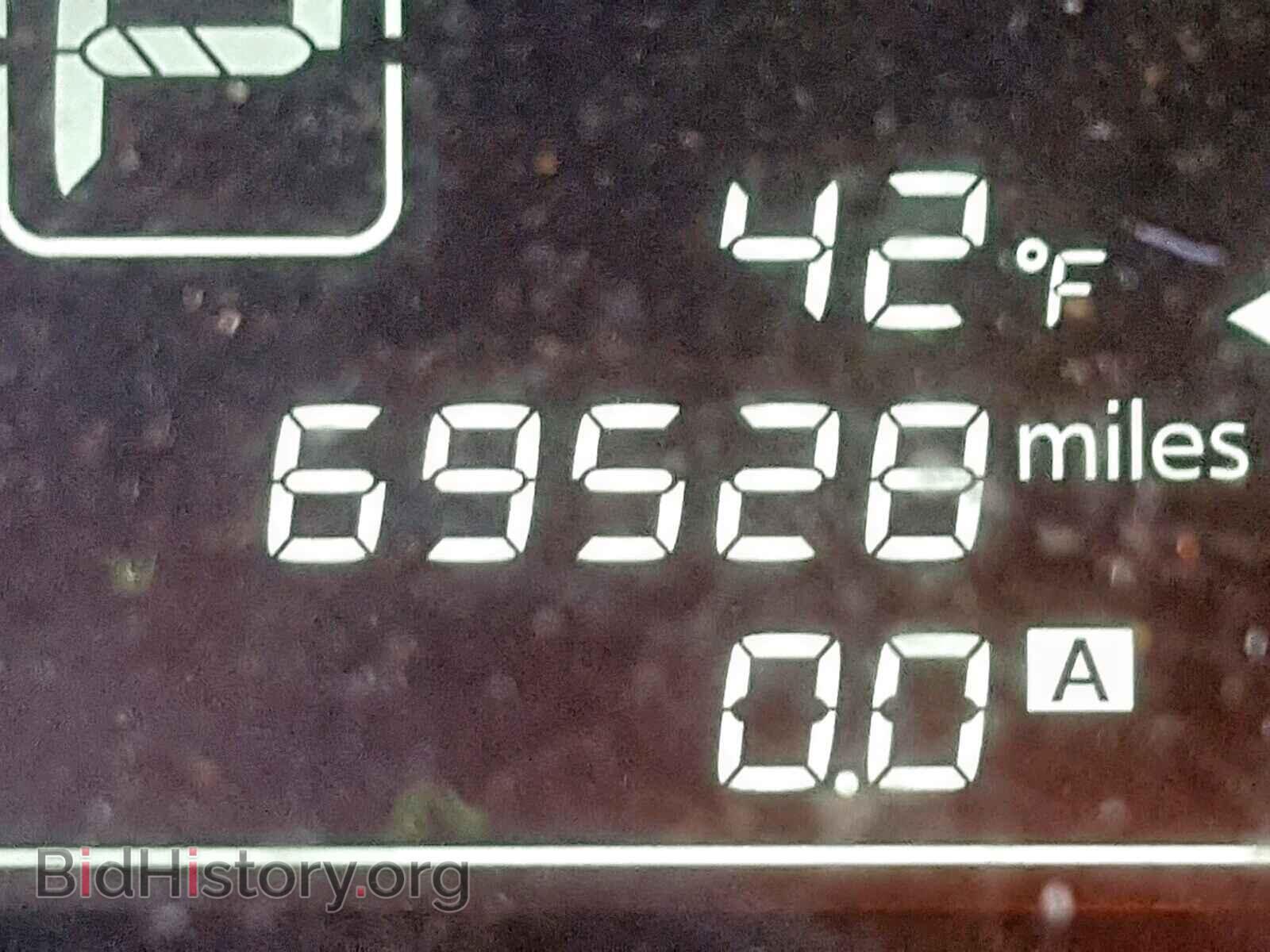 2016 NISSAN VERSA - VIN: 3N1CE2CP5GL387664 - Фото 8