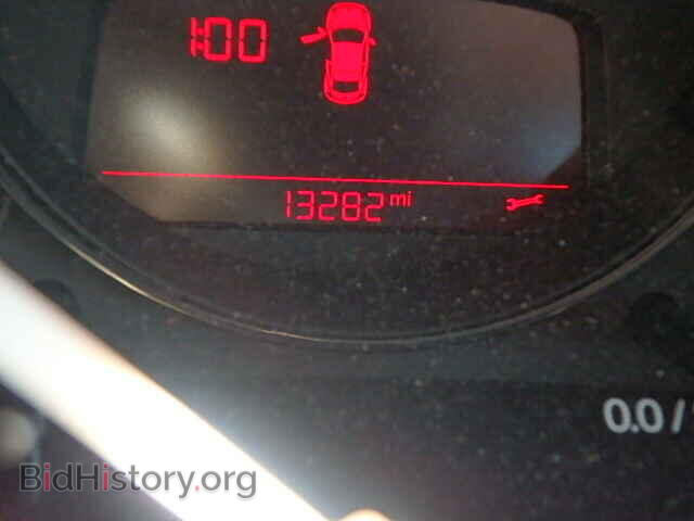 2013 VOLKSWAGEN BEETLE - VIN: 3VWJP7AT2DM691744 - Фото 8