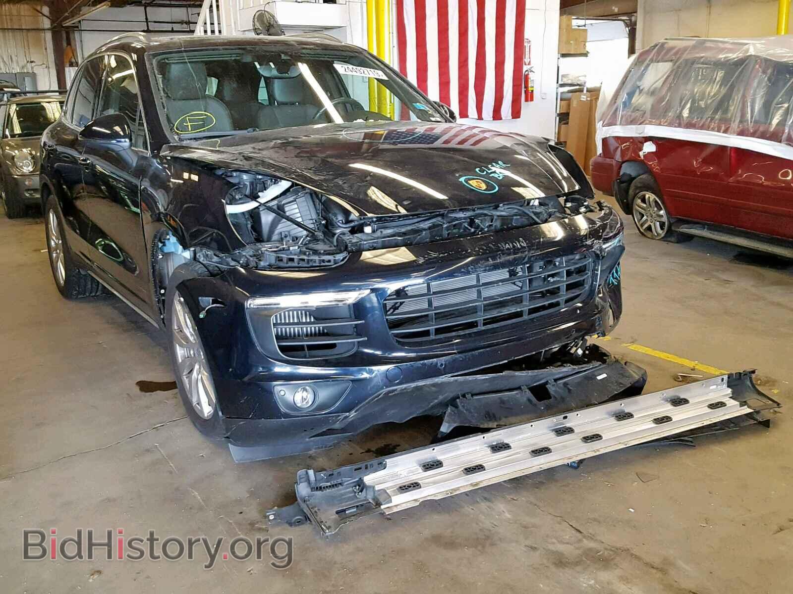 Photo WP1AB2A27GLA94945 - PORSCHE CAYENNE S 2016