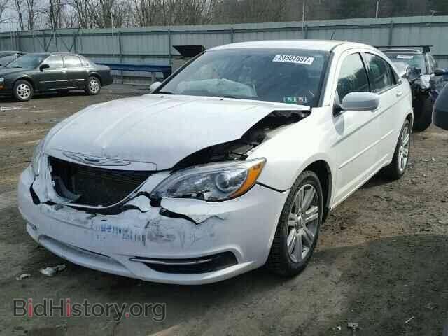2013 CHRYSLER 200 - VIN: 1C3CCBBB9DN732235 - Photo 2