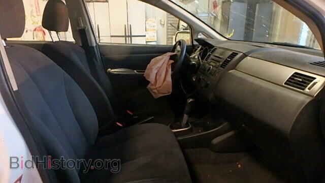 2009 NISSAN VERSA - VIN: 3N1BC11E29L447870 - Фото 5
